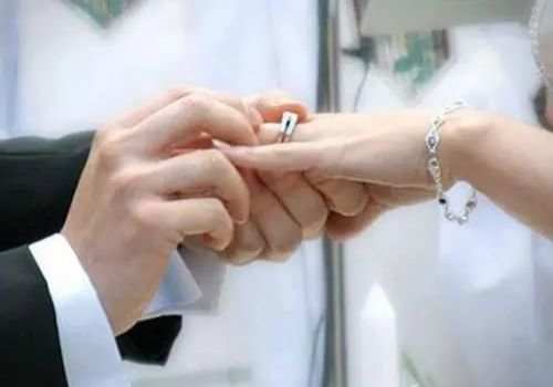 合肥外遇調查取證：離婚后財產(chǎn)糾紛還可不可以起訴